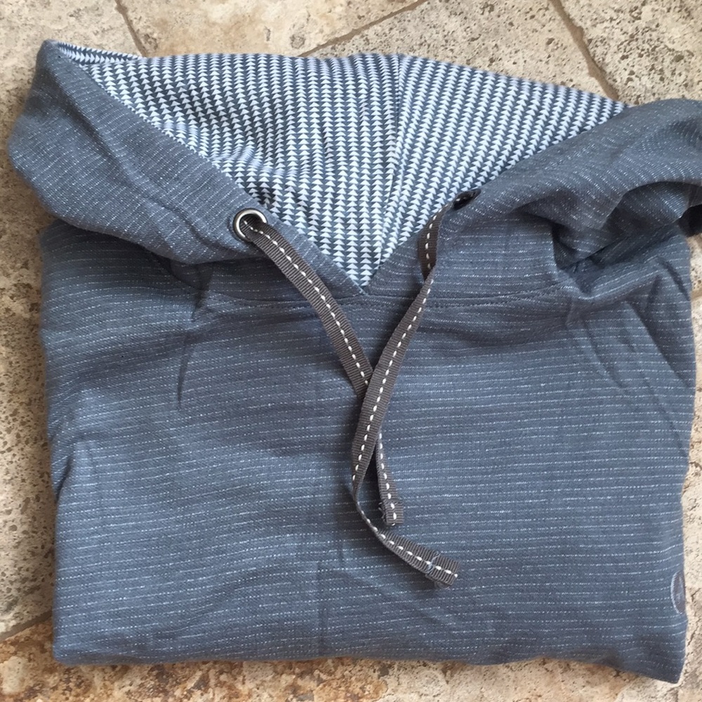 AIRWALK HOODIE